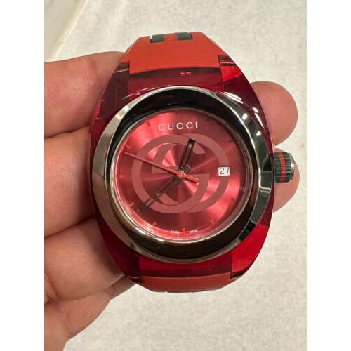 Gucci Sync XXL Quartz Red Dial Red Rubber Strap Unisex Watch - YA137103