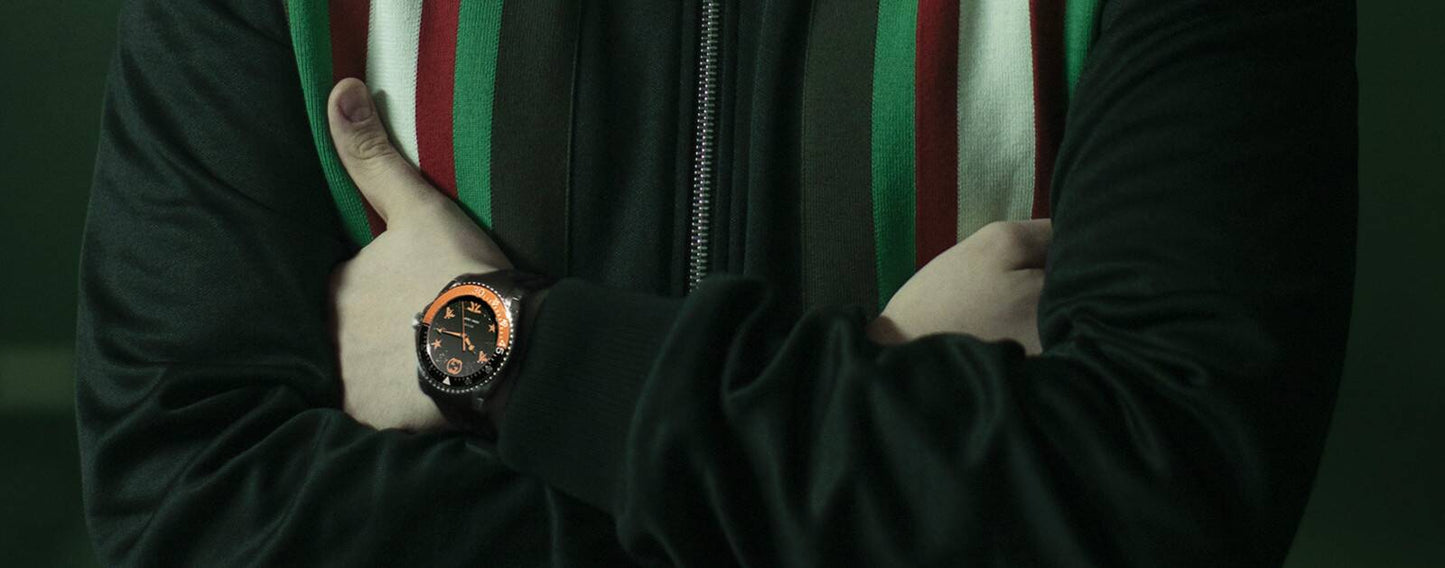 Gucci Dive Limited Edition Black Dial Black Rubber Strap Unisex Watch - YA136333