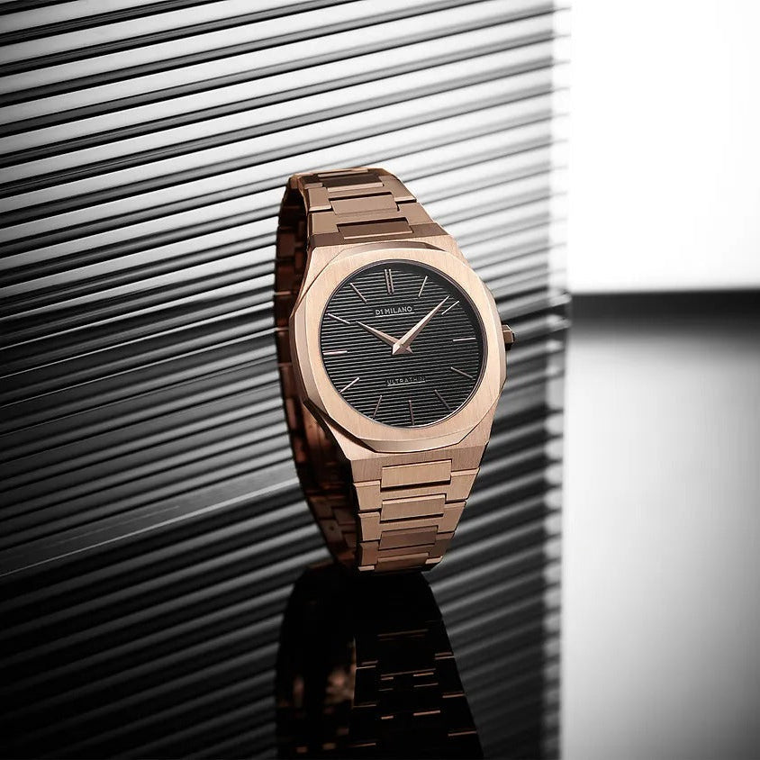 D1 Milano Ultra Thin Black Dial Gold Steel Strap Watch for Men  - D1-UTBJ16