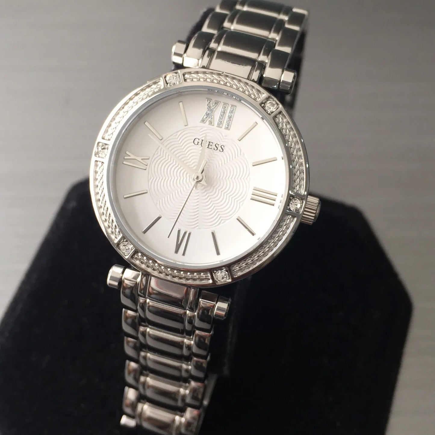 Guess Park Ave White Dial Silver Steel Strap Watch for Women - W0767L1